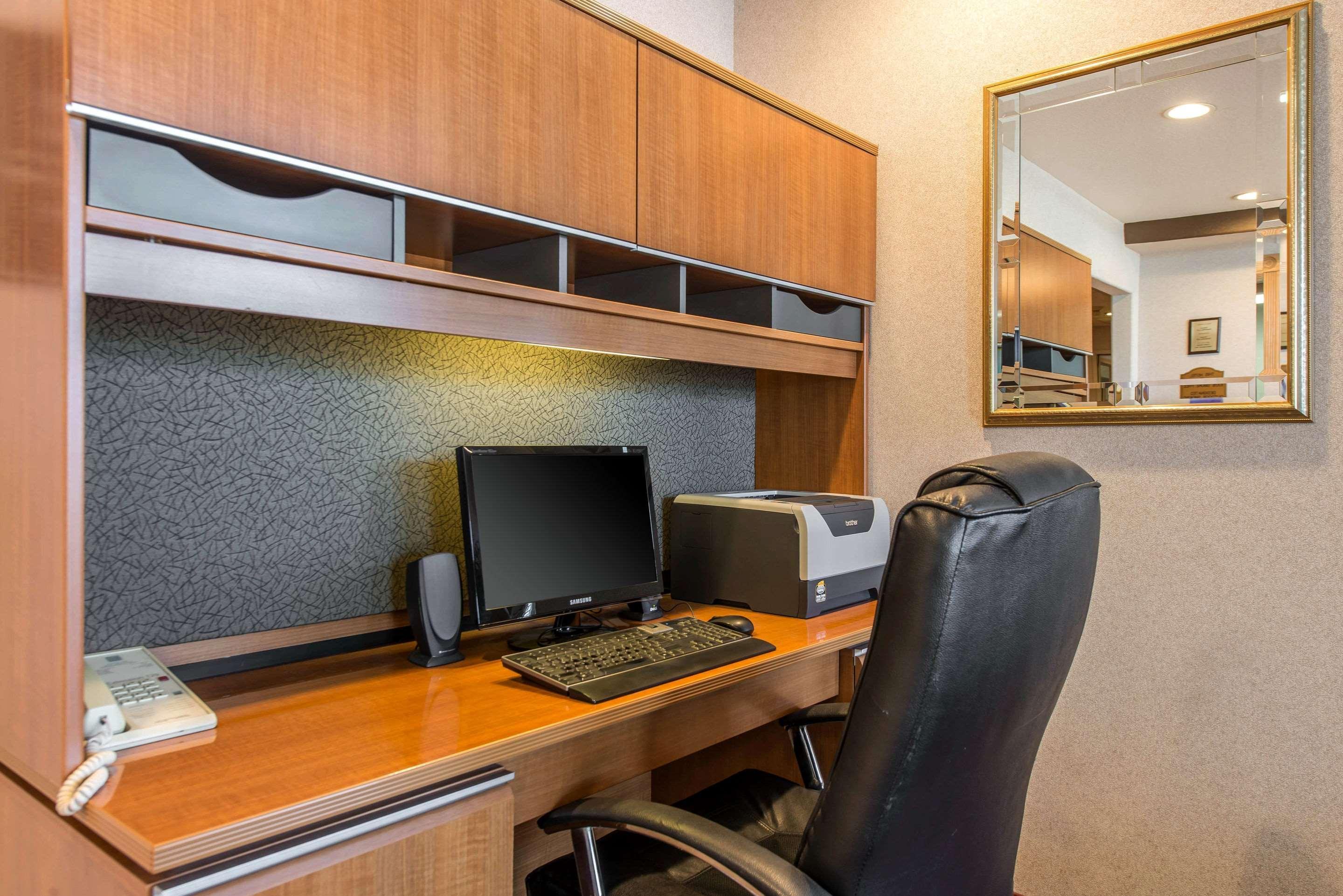 Quality Inn Burlington Eksteriør bilde
