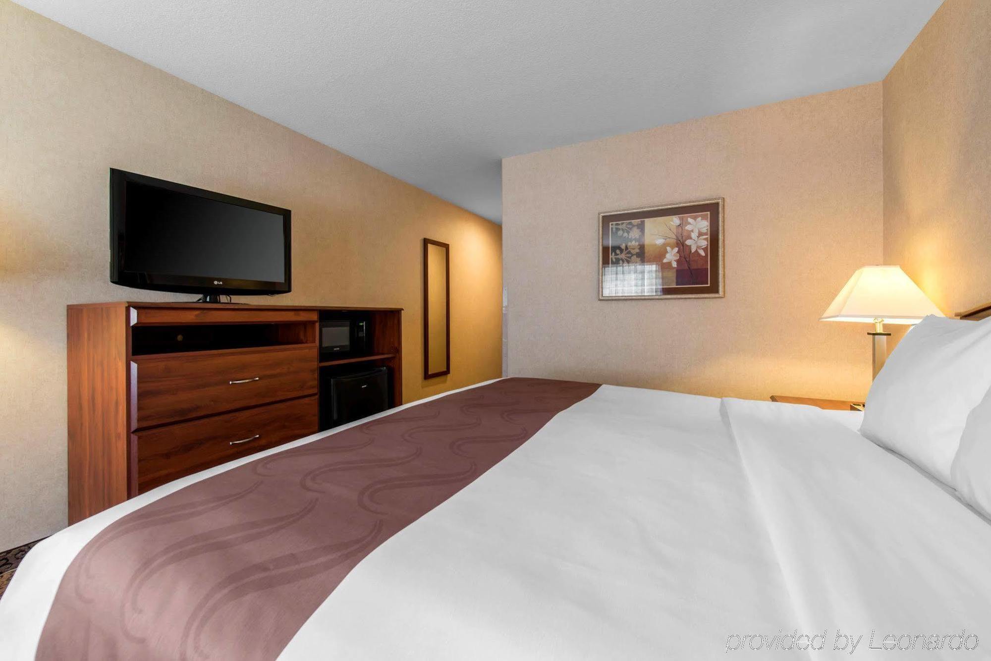 Quality Inn Burlington Eksteriør bilde